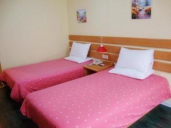 Home Inn Jiaotong University Xinhua Road Shanghai Exterior photo