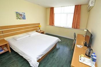 Home Inn Jiaotong University Xinhua Road Shanghai Exterior photo